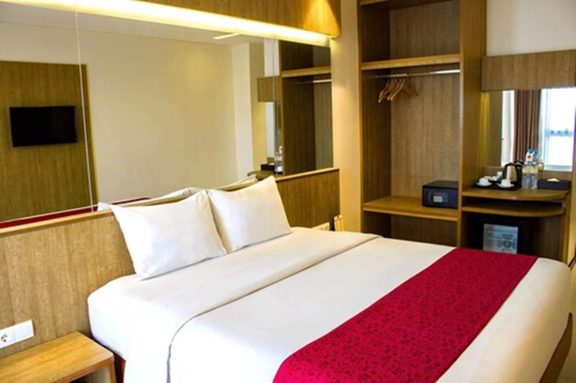 West Point Hotel Bandung Luaran gambar