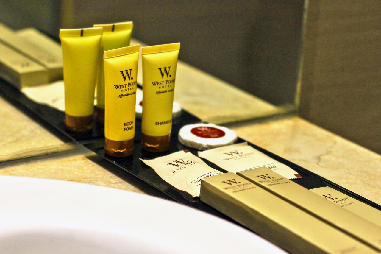 West Point Hotel Bandung Luaran gambar